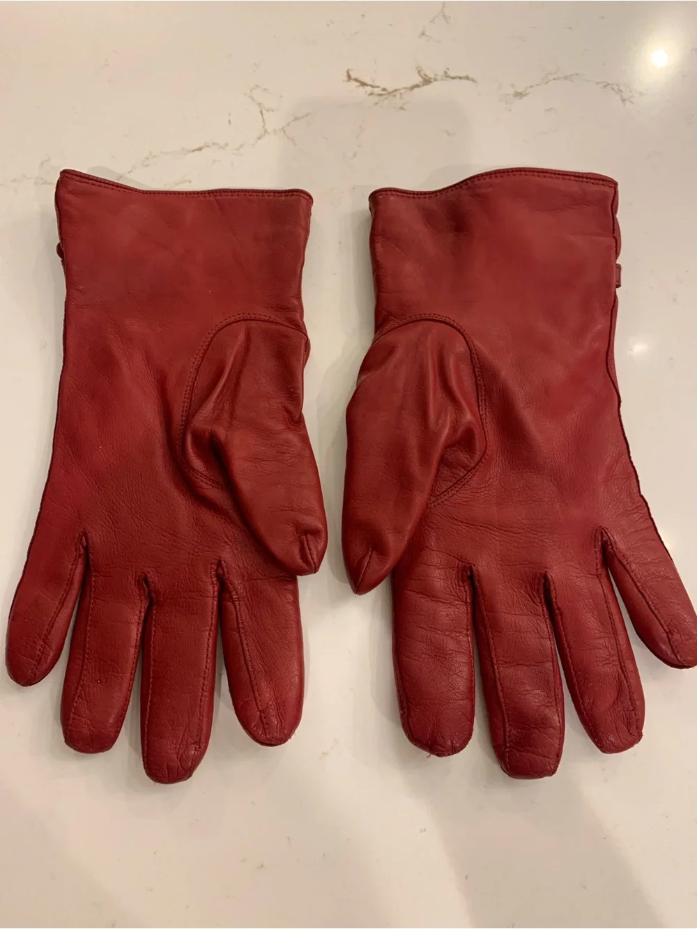 Coach Red Soft Leather Gloves Women's Size 8 Cashmere Lined Red  (read)